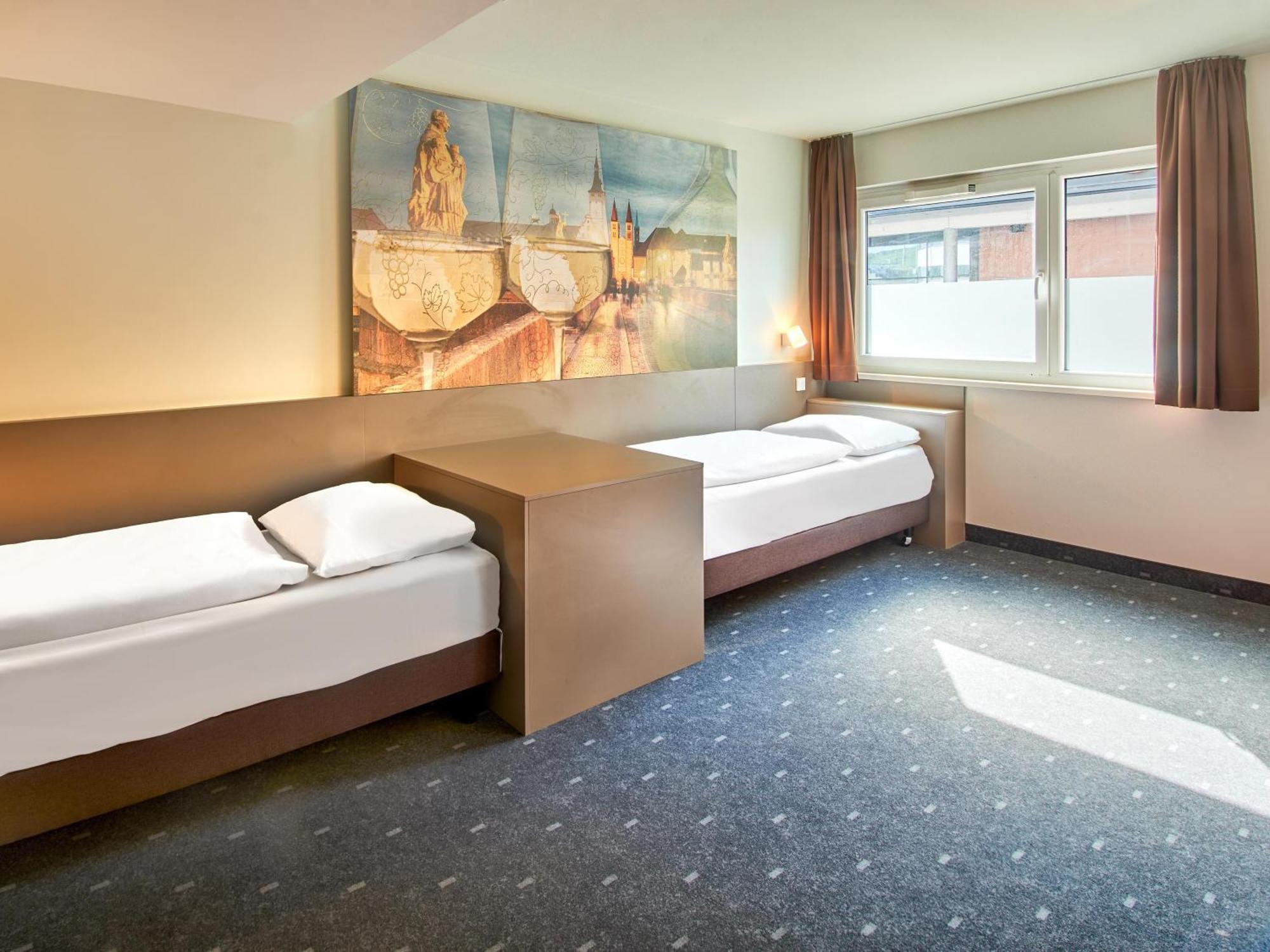 B&B Hotel Wuerzburg-City Exterior foto
