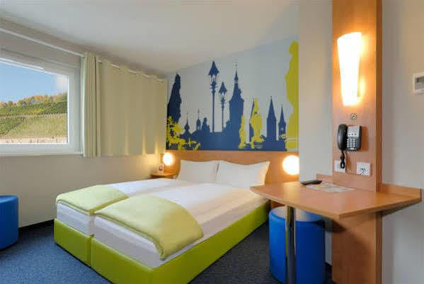 B&B Hotel Wuerzburg-City Exterior foto